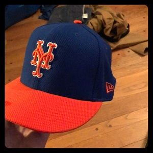 New Era New York Mets Fitted Hat. Size 7 1/4